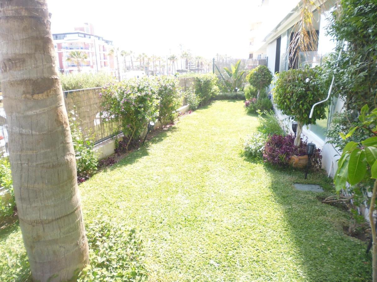 Apartamento Sealine Torrox Costa By The Beach Malaga Exterior photo