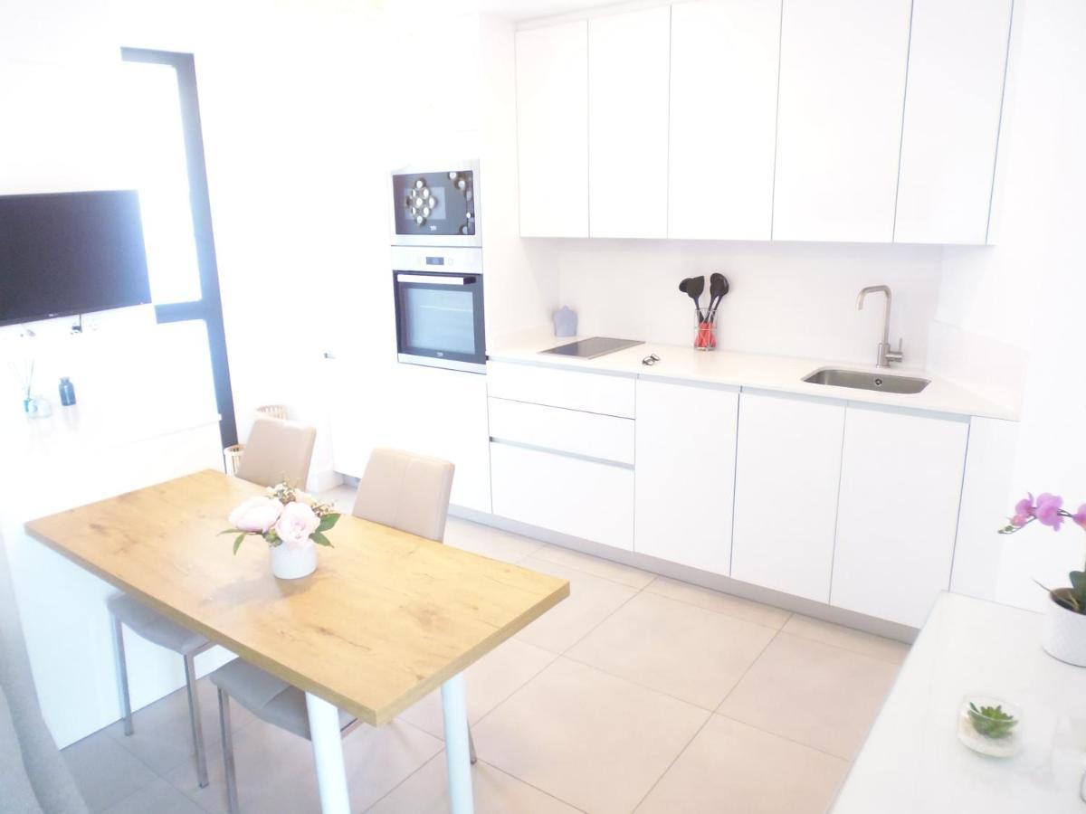Apartamento Sealine Torrox Costa By The Beach Malaga Exterior photo