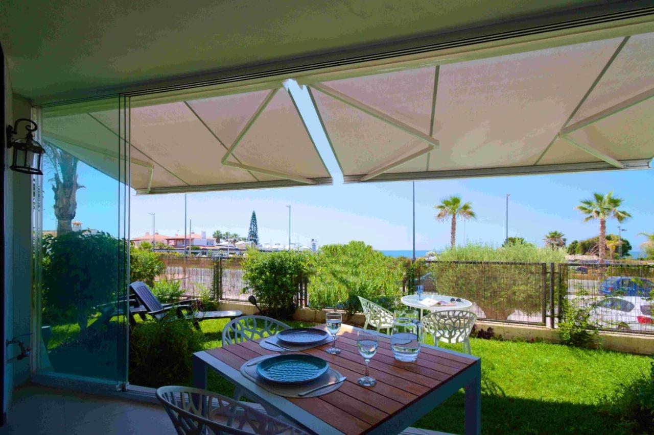 Apartamento Sealine Torrox Costa By The Beach Malaga Exterior photo
